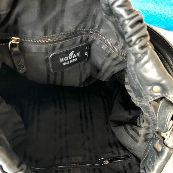 Hogan PM 15 Black Leather Side Pockets Bag - Picture 13 of 16